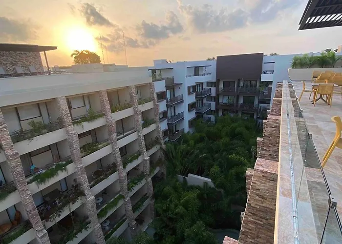 Luxury Rooftop,pool,gym,wifi,close To Apartamento *